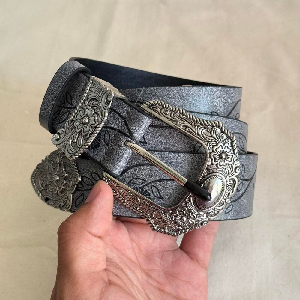 y2k style grey american western floral silver accent boho belt